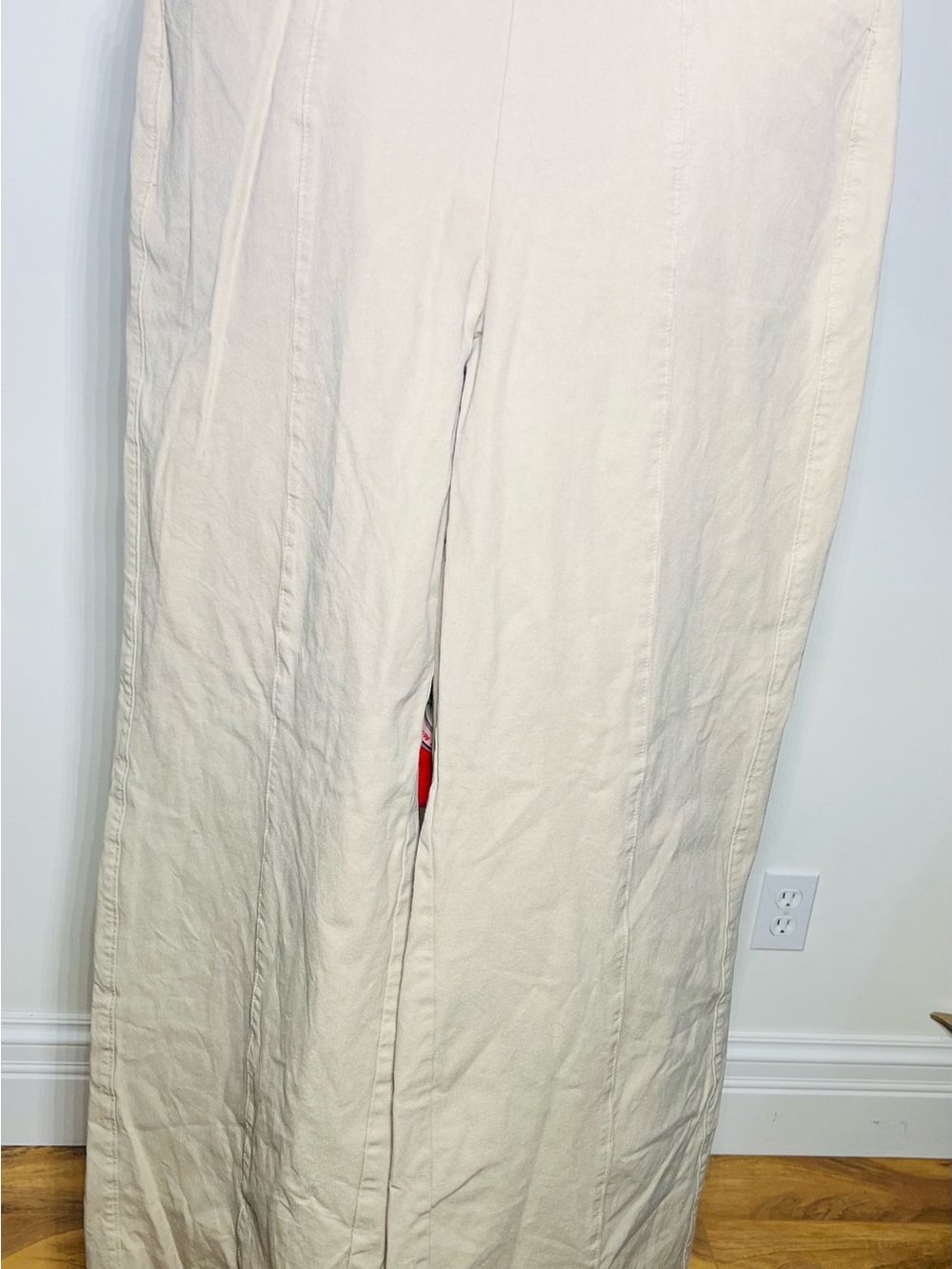 Women’s Old Navy Lightweight Straight-Leg Khakis Pants - L (Tall)